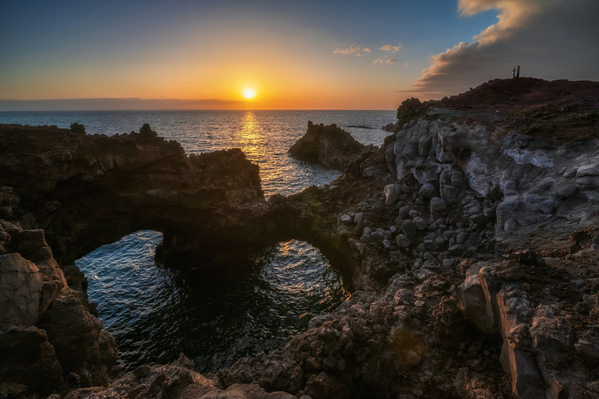 Felsküste La Palma bei Sonnenuntergang